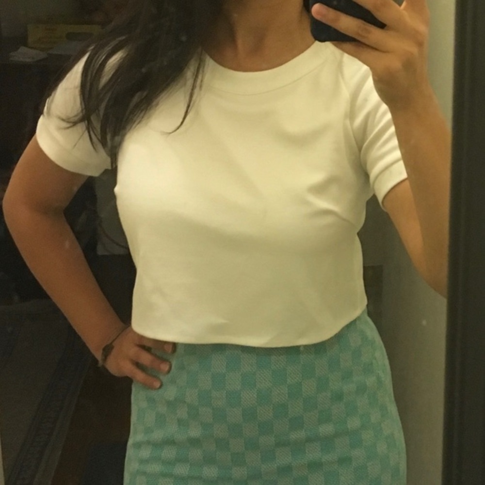 Classic dress - Picture 5 of 6